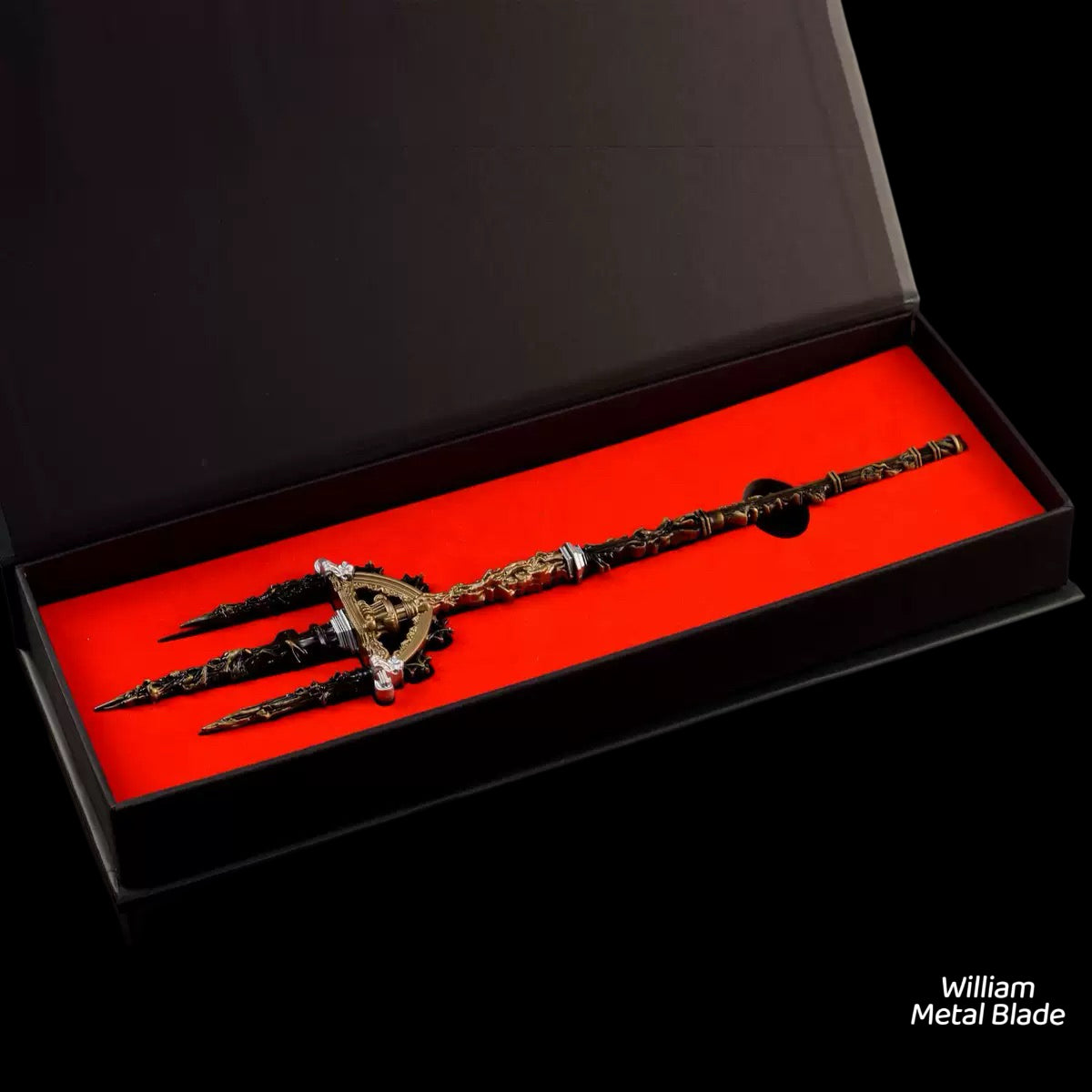 ER Mohgwyn's Sacred Spear Metal Miniature 29.5CM/11.6"