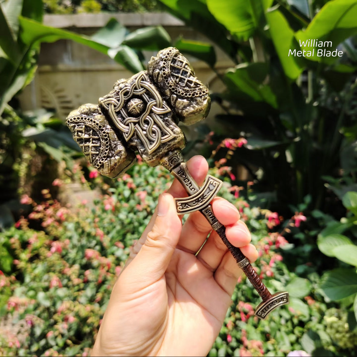Elden Ring Game Giant-Crusher Mini Metal Replica
