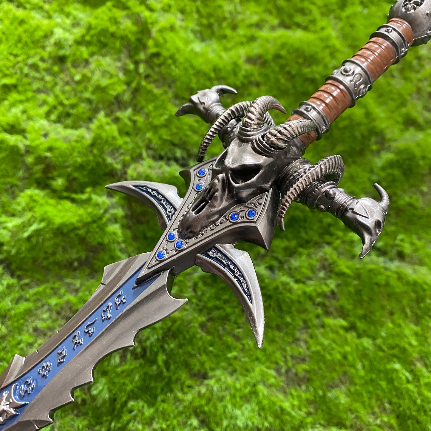 Lich King Arthas Frostmourne Sword 30CM Replica With Display Holder