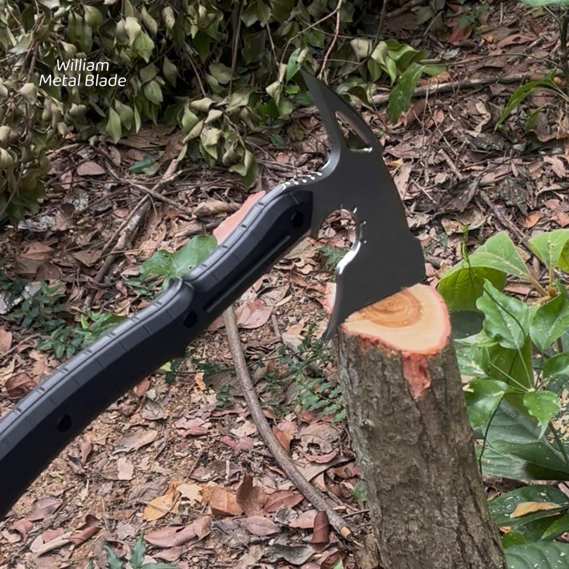 Handmade Dc53 Steel Re9 Leon Tactical Axe 36CM / 14.1" Full Scale Leon Hatchet For Collection