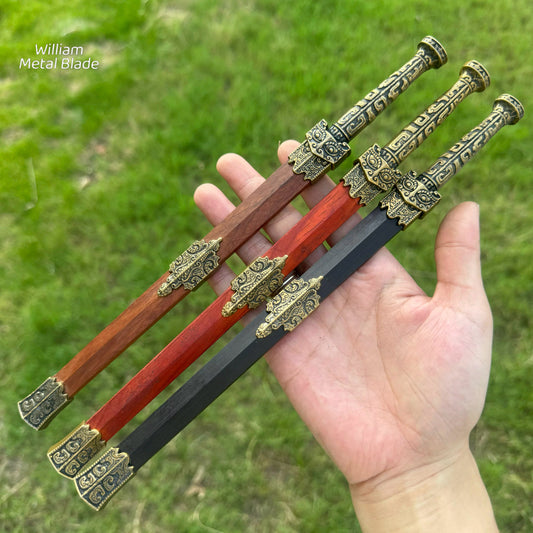 High-End Ancient Han Dynasty YiTian Steel Sword 26cm/10.2"