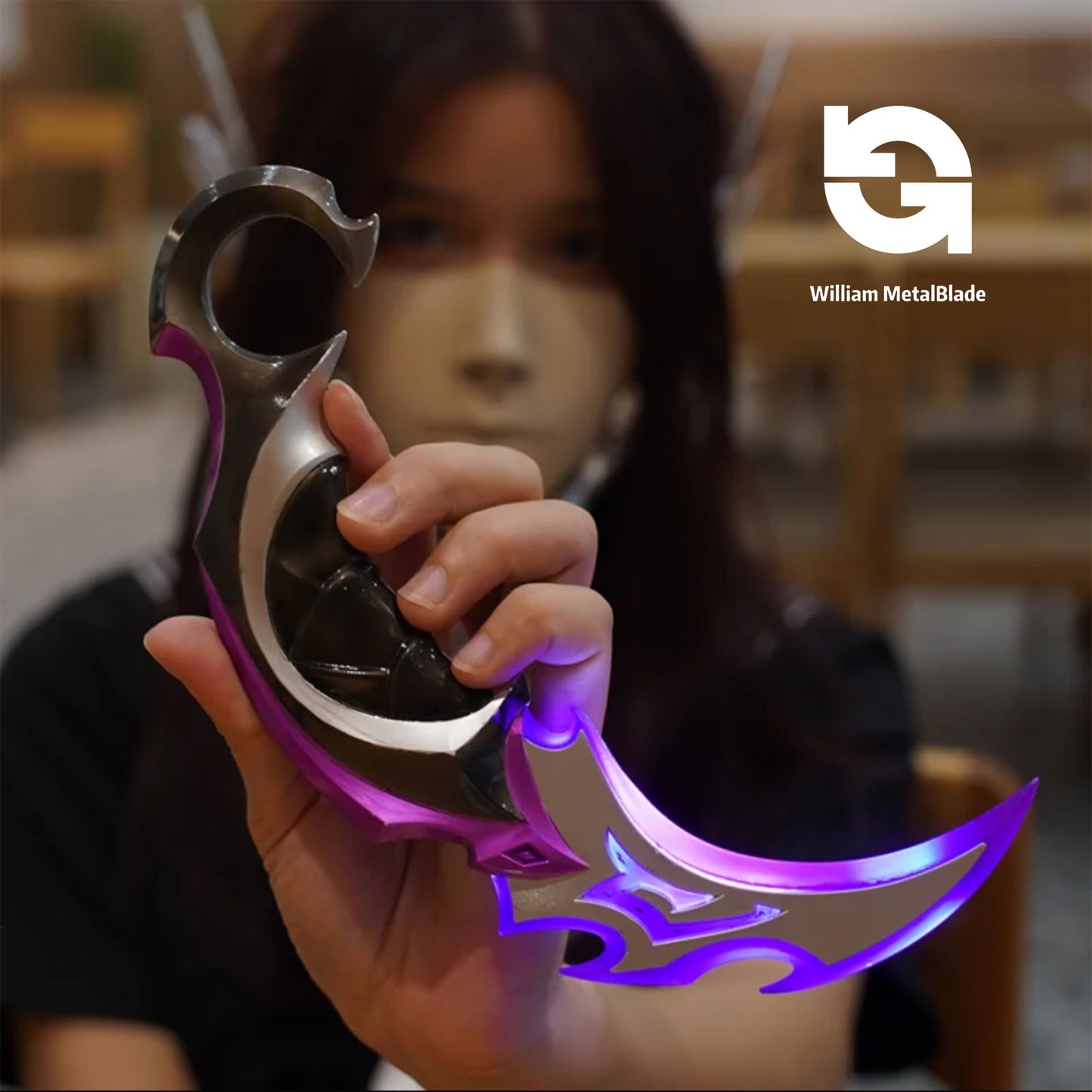 High-quality Reaver Karambit Luna's Descent 3D Night Lamp