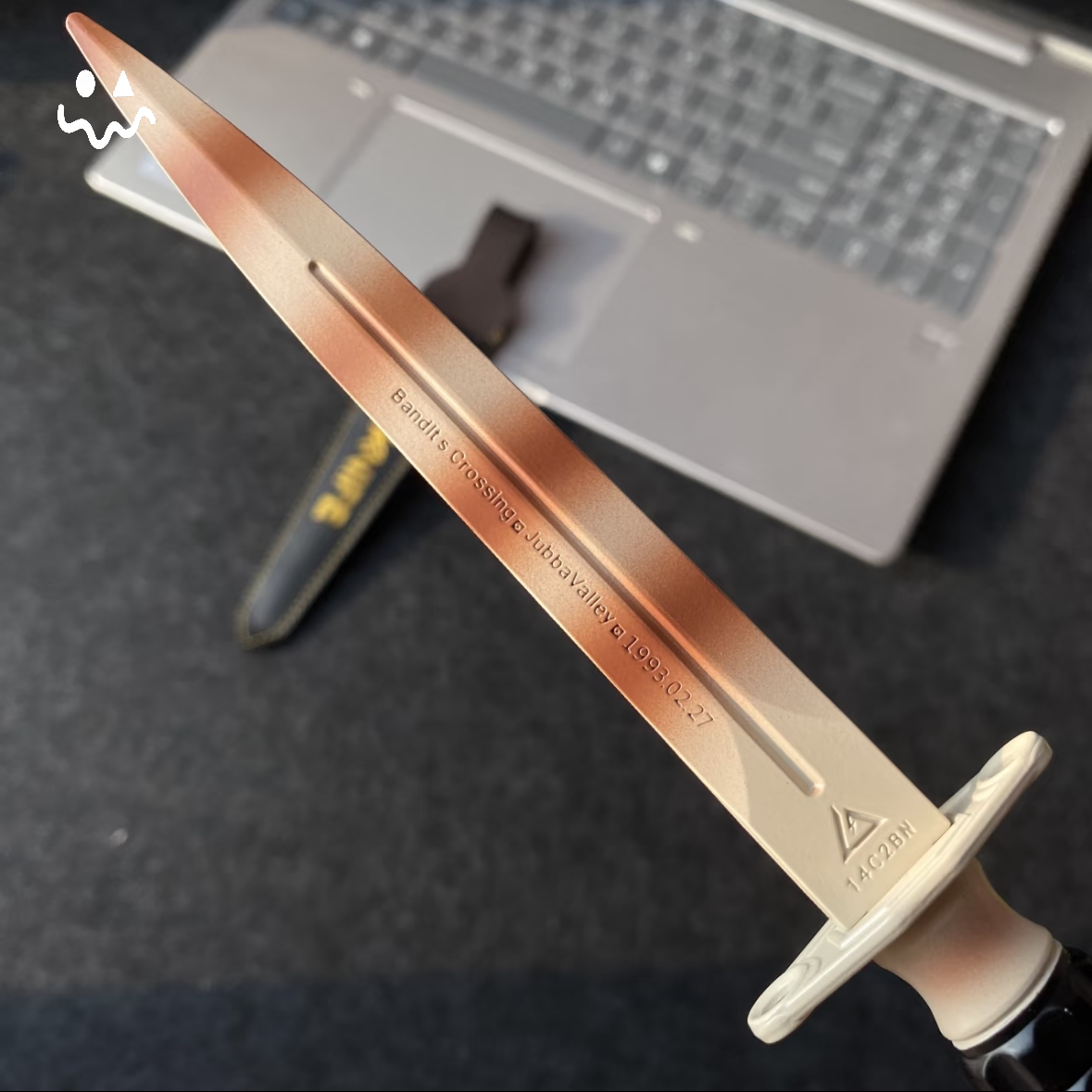 Hot Game Black Hawk Knife Metal Replica