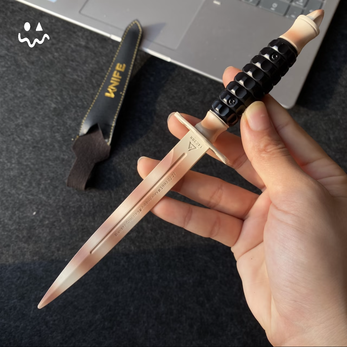 Hot Game Black Hawk Knife Metal Replica