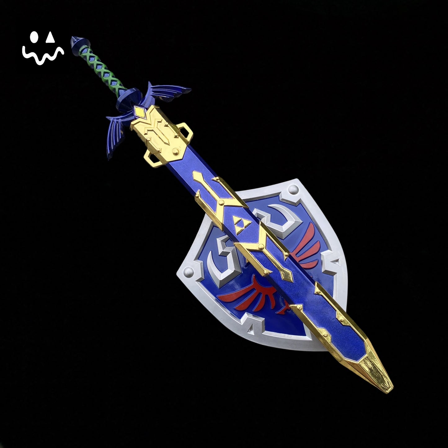 Hylian Shield Alloy 11''Link Master Sword Miniature 2 In 1 Pack