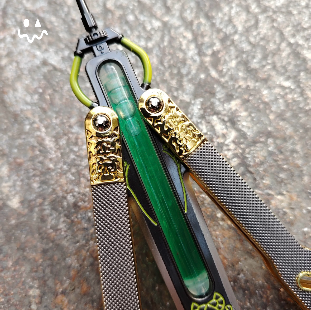 Metal Octane Heirloom V3 Real Liquid Tube Craft Balisong Replica