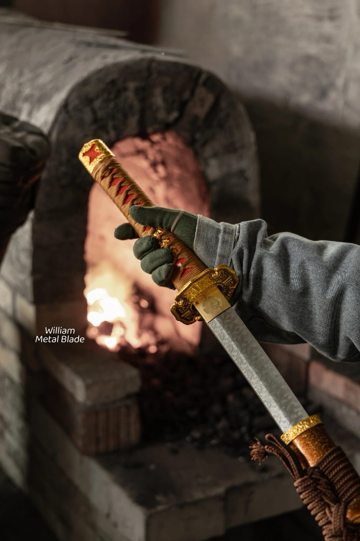 Gold Copper Katana Handmade Samurai Sword Gloss Lacquer Scabbard With Red-Brown Cord Wrap