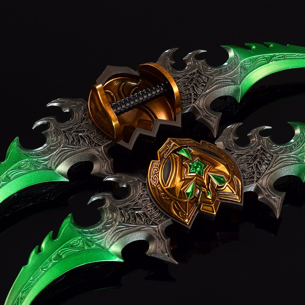 Illidan Stormrage Warglaive of Azzinoth Metal Handicraft