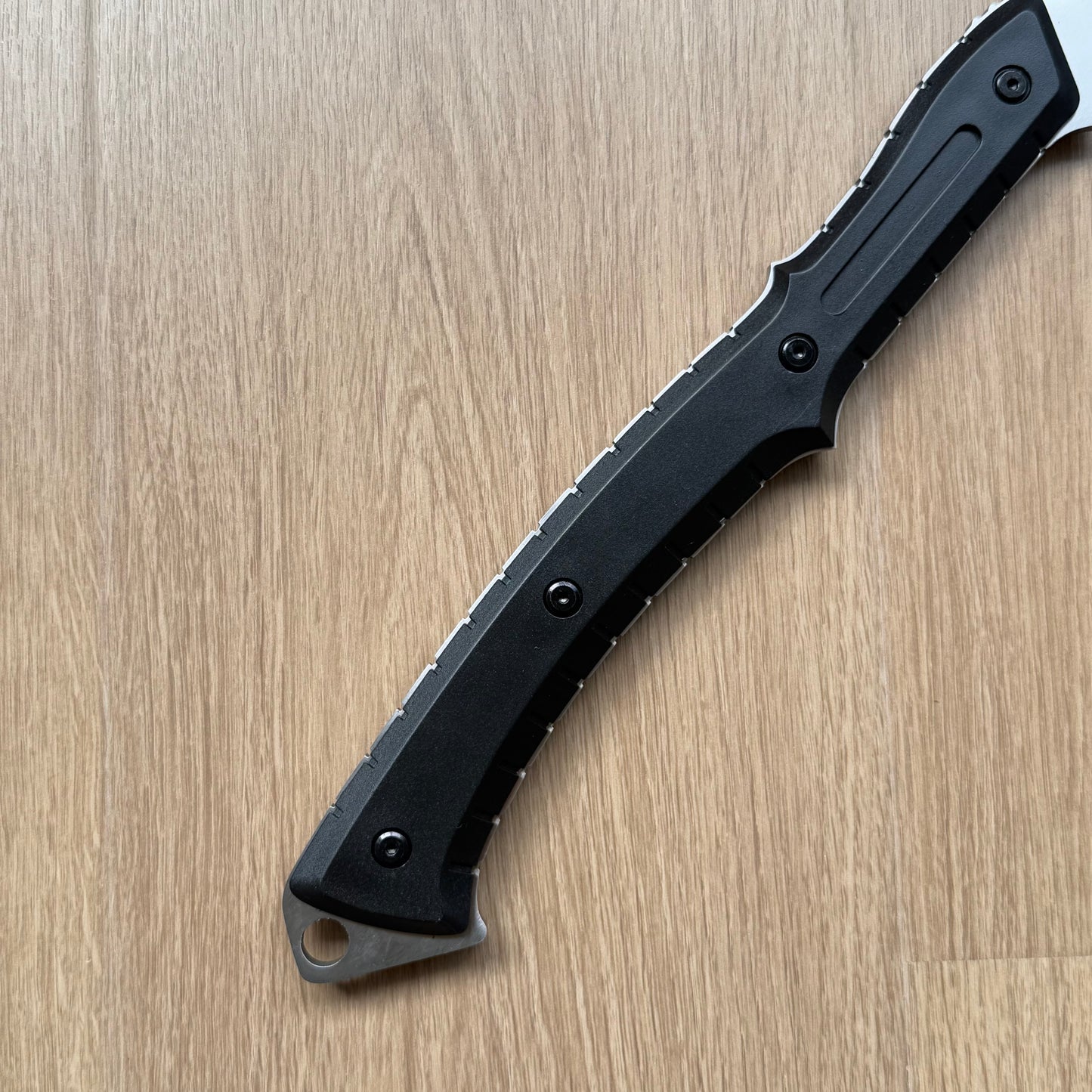 Life-Size Metal Re9 Leon Tactical Axe 37CM/14.5" - Dull Blade Prop For Collection