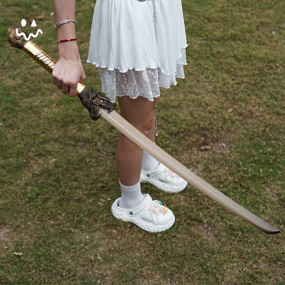 Life-size Chinese Embroidery Spring Knife