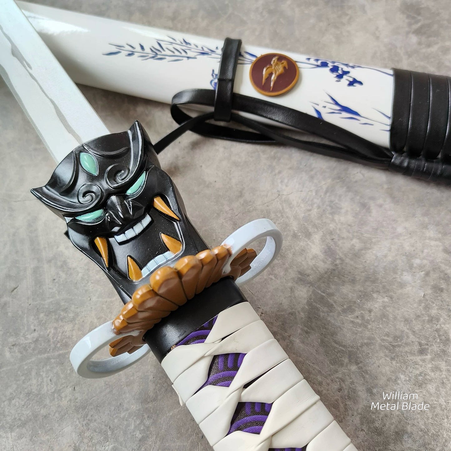 Life-size Onimaru Kunitsuna Katana Metal Replica