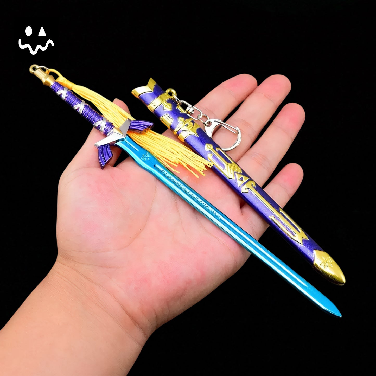 Link Metal Weapons Miniature Display Art