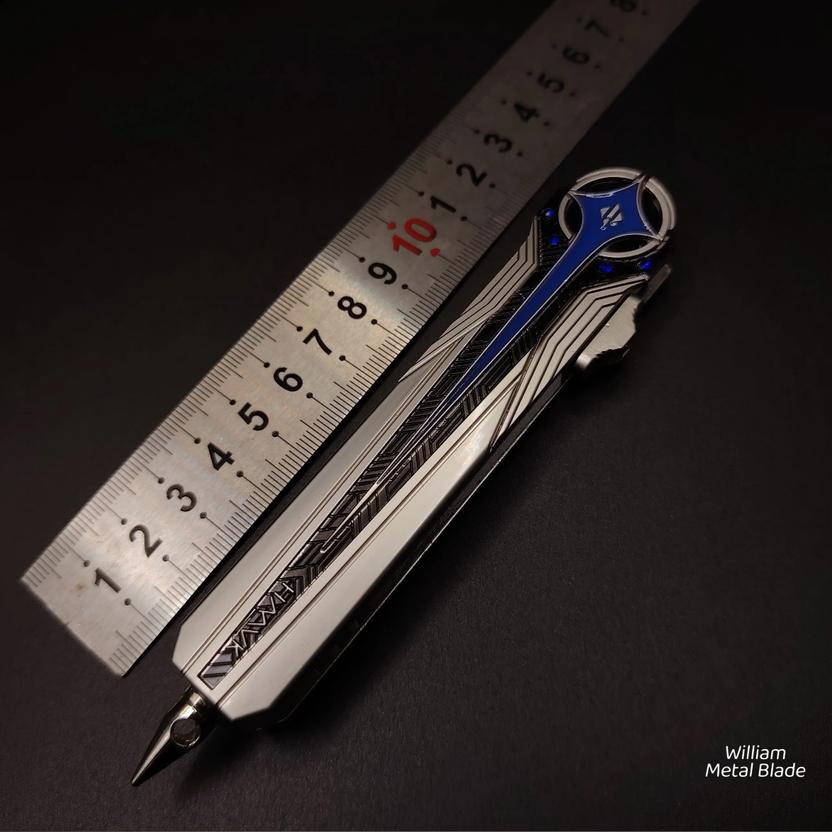 22CM/8.6" DF Desmoulins Knife Scalable Luminous Edition