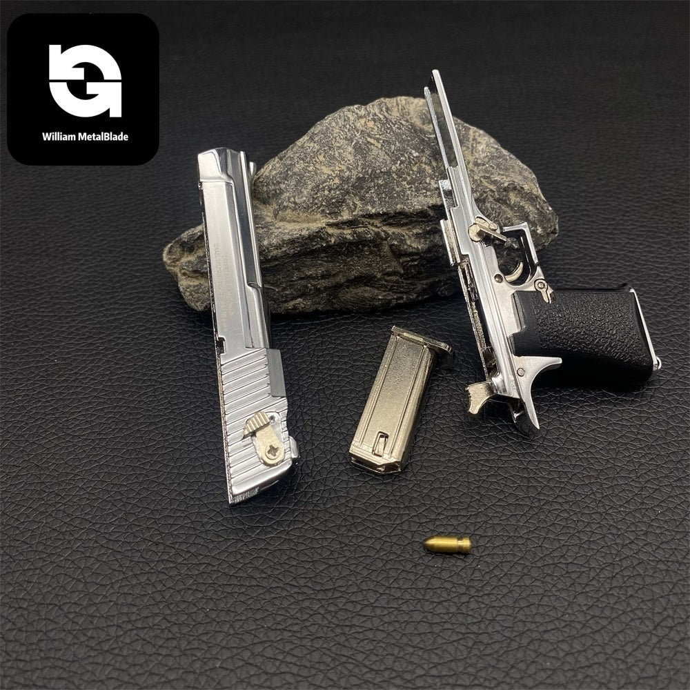 M1911 Miniature Alloy Small Desert Eagle Colt M92f Pistol Toy Gun