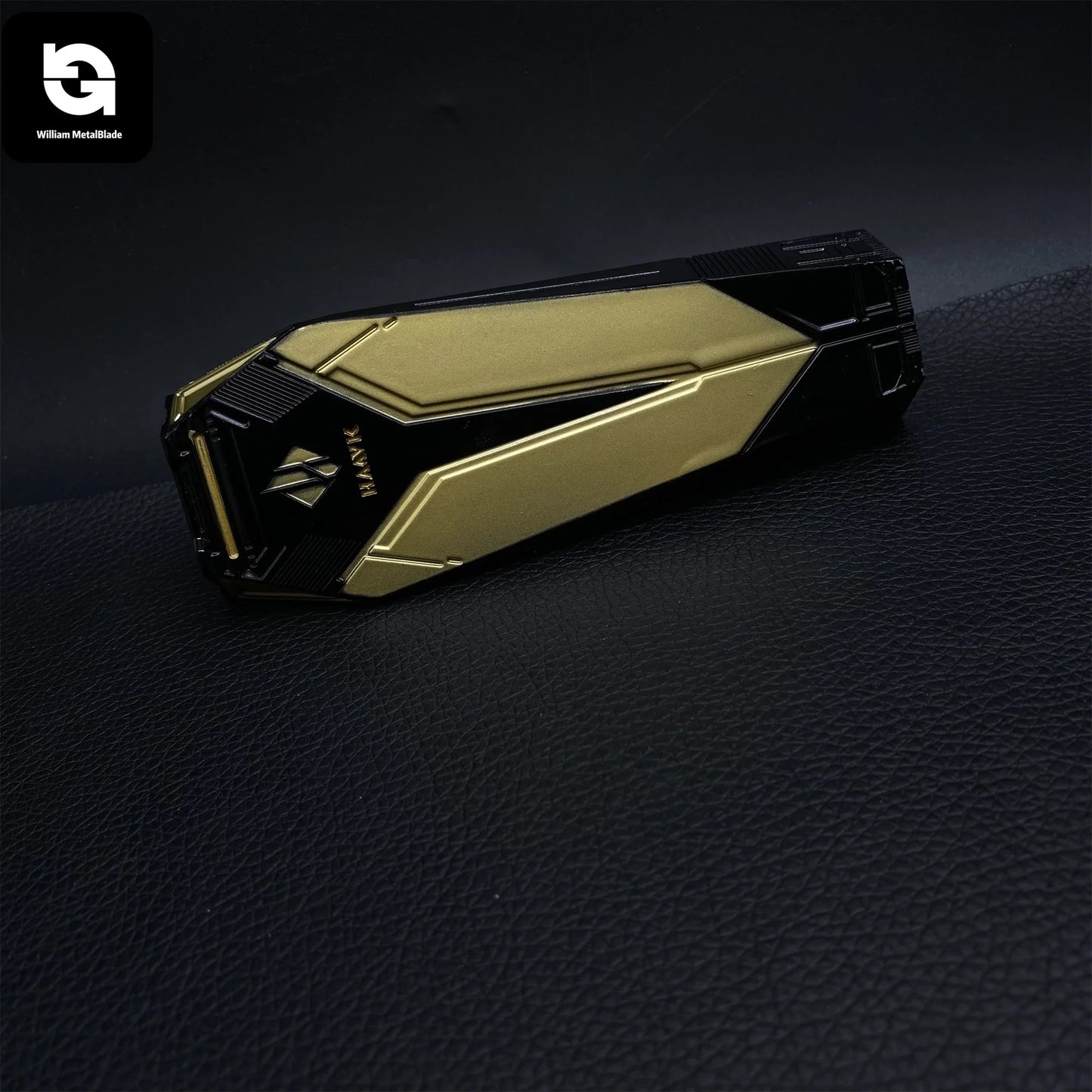 Metal 3D Mandel Brick Replica