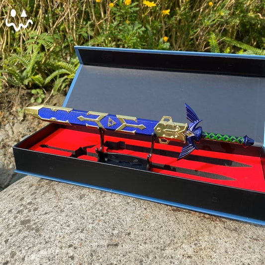 Metal Master Sword Mini Replica & Gift Box