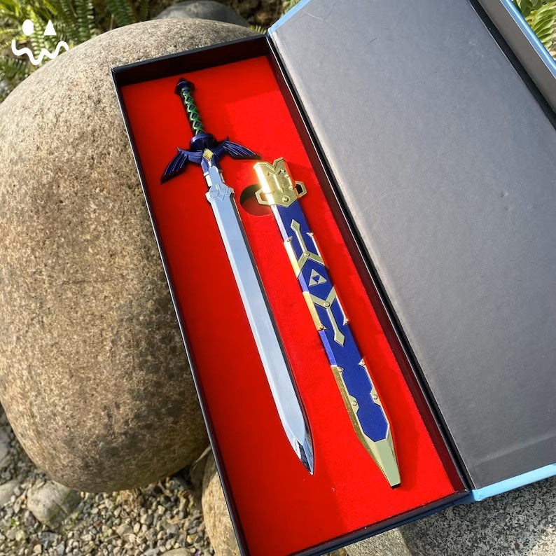 Metal Master Sword Mini Replica & Gift Box