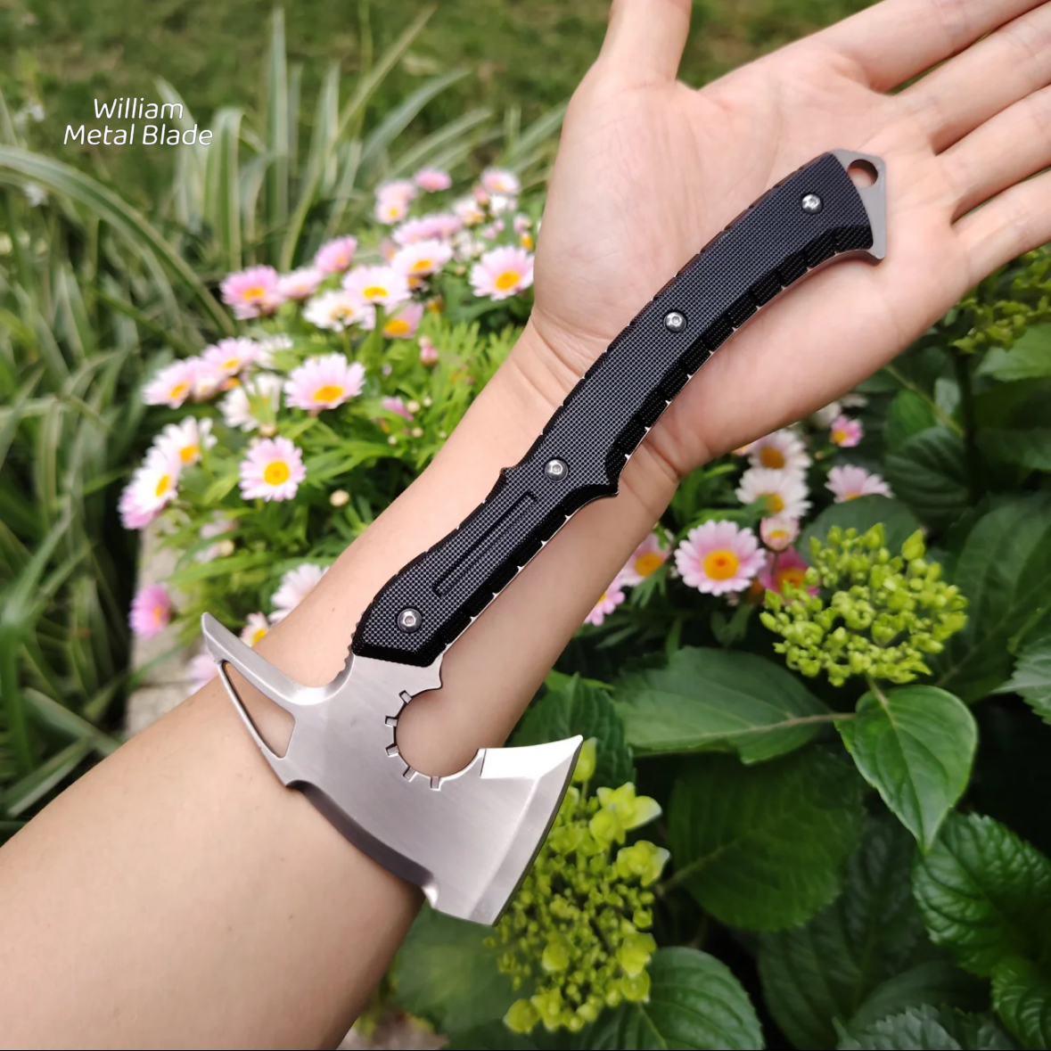 Mini Re4 Leon’s Hatchet Axe Steel Replica