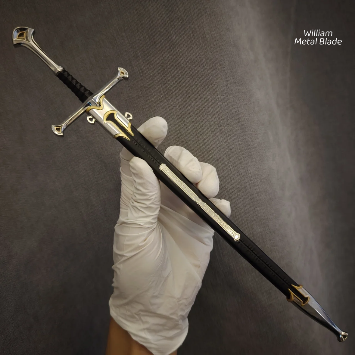 Narsil Holy Sword 11.8" Metal Replica