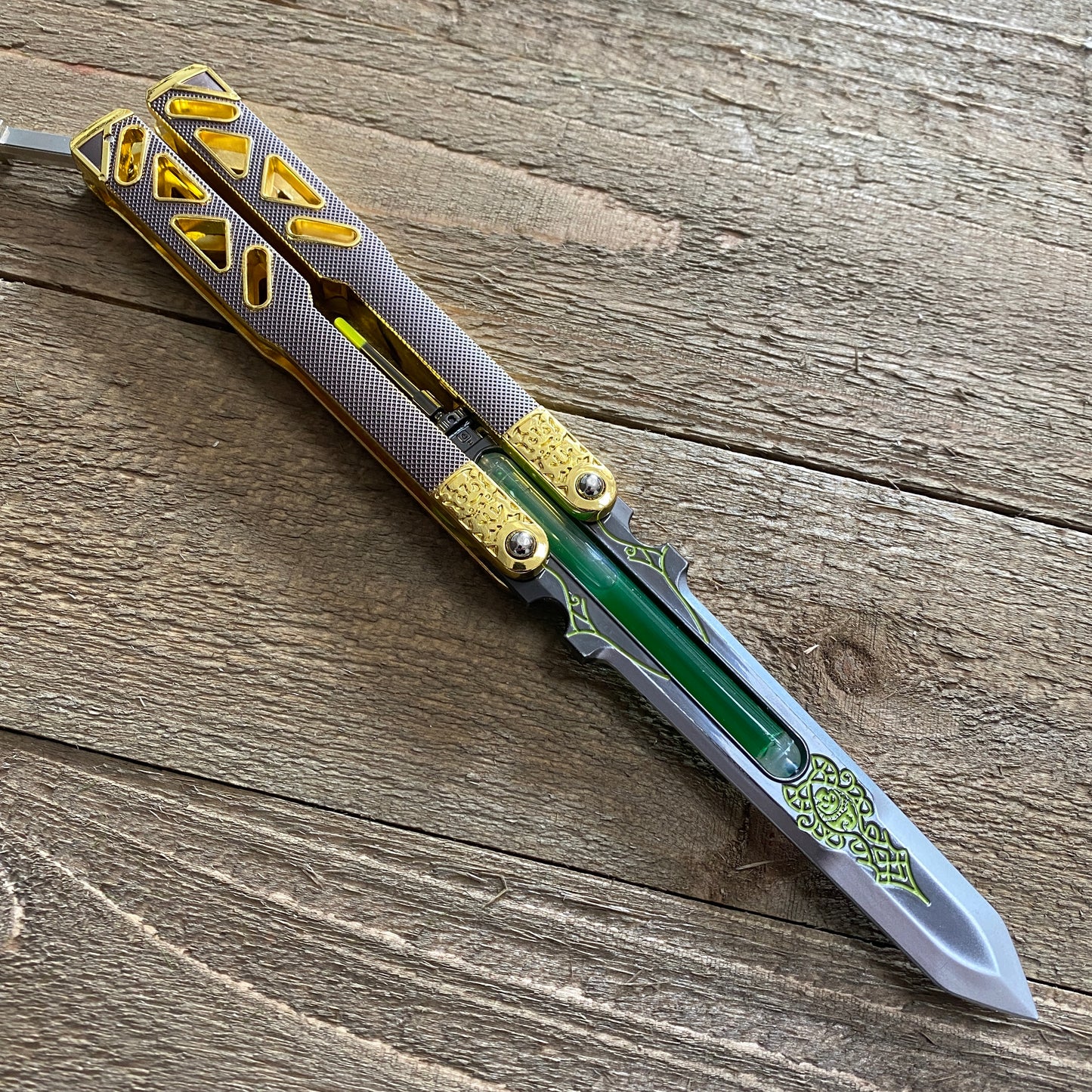 Metal Octane Heirloom V3 Real Liquid Tube Craft Balisong Replica