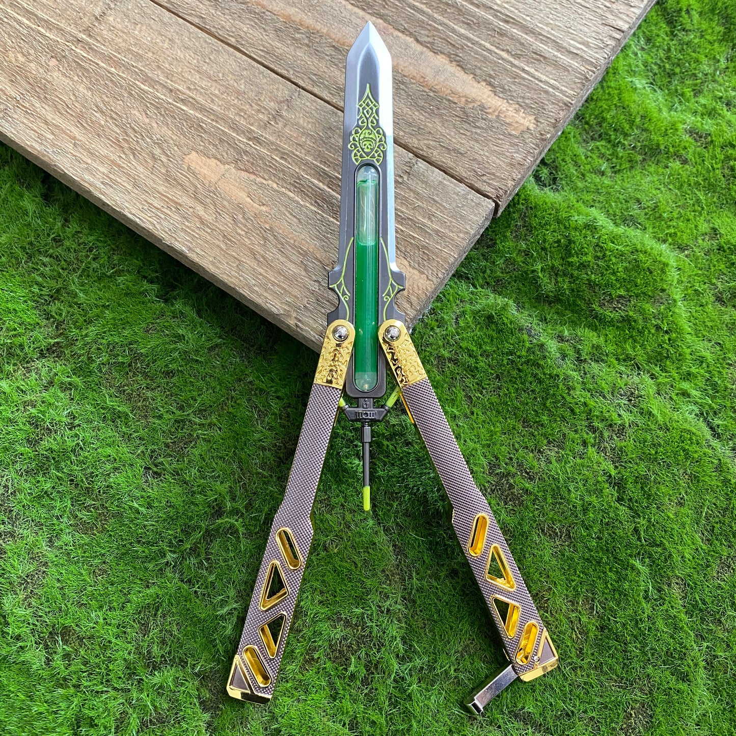 Metal Octane Heirloom V3 Real Liquid Tube Craft Balisong Replica