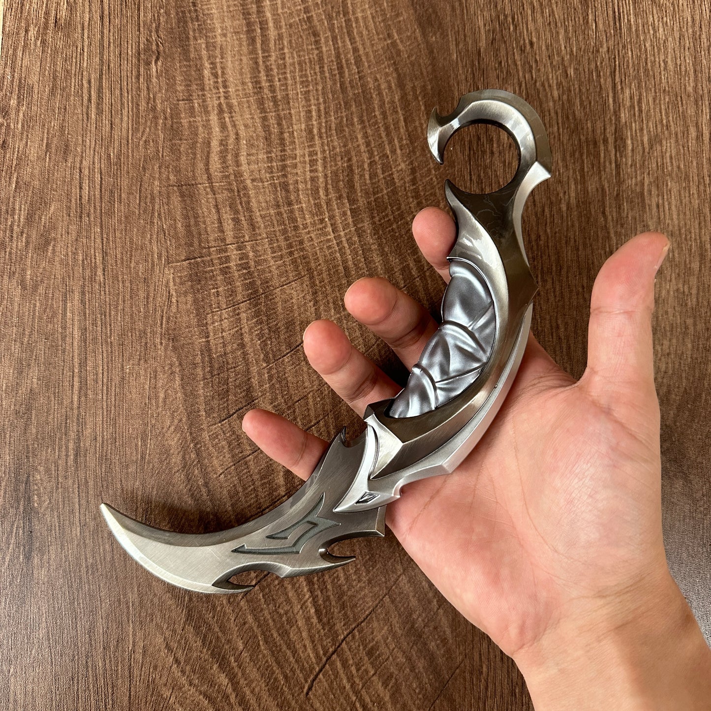 Reaver Karambit Metal Blunt Blade Trainer Cosplay Prop Game Replica