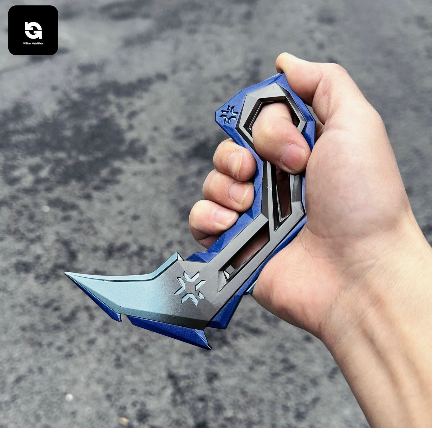 16.5CM/6.4'' Metal VCT karambit Replica