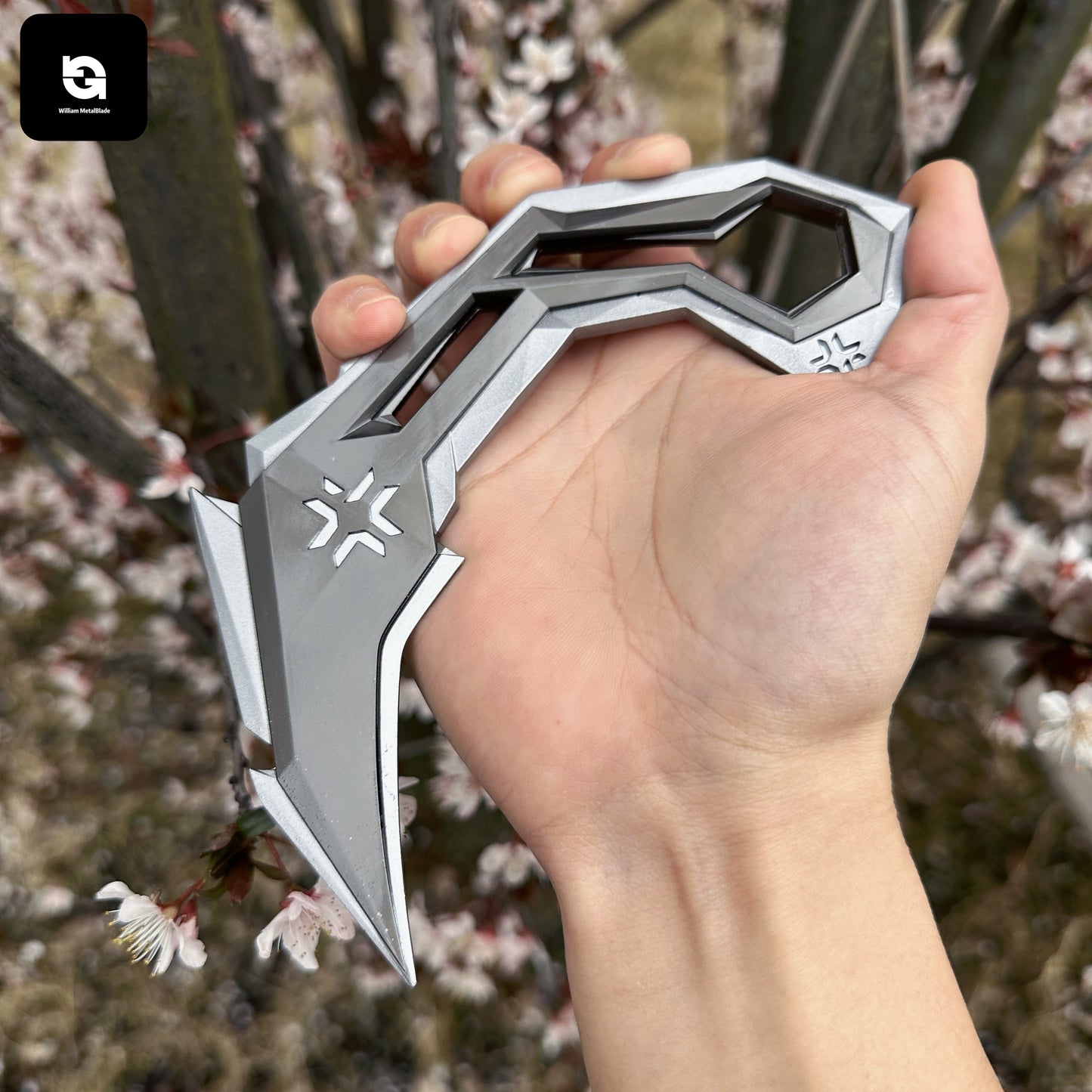 16.5CM/6.4'' Metal VCT karambit Replica