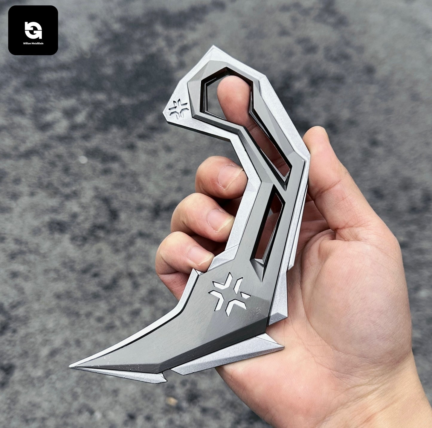 16.5CM/6.4'' Metal VCT karambit Replica