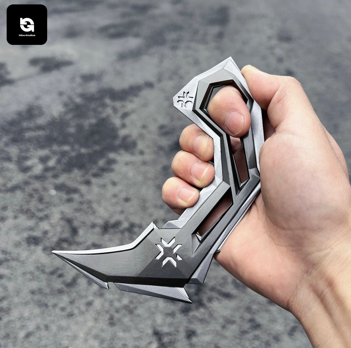 16.5CM/6.4'' Metal VCT karambit Replica