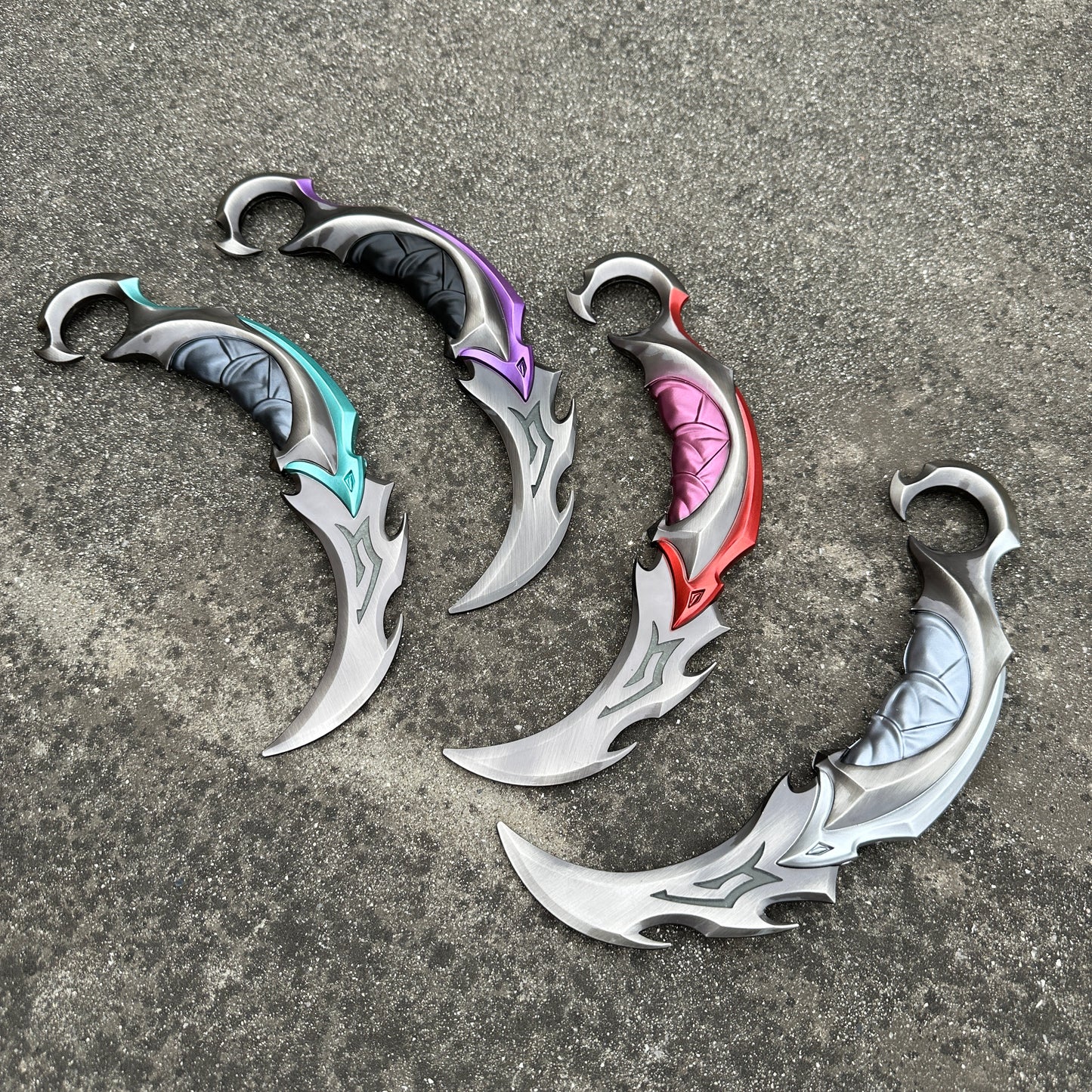 Reaver Karambit Metal Blunt Blade Trainer Cosplay Prop Game Replica