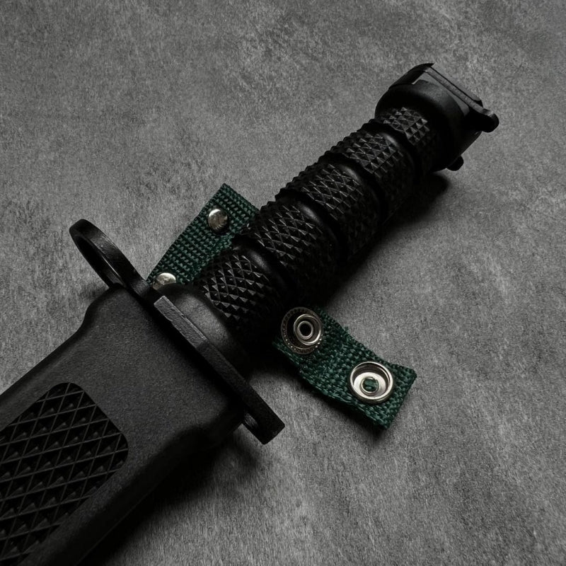 Pioneer Multifunctional Outdoor Adventure Tactical Knife