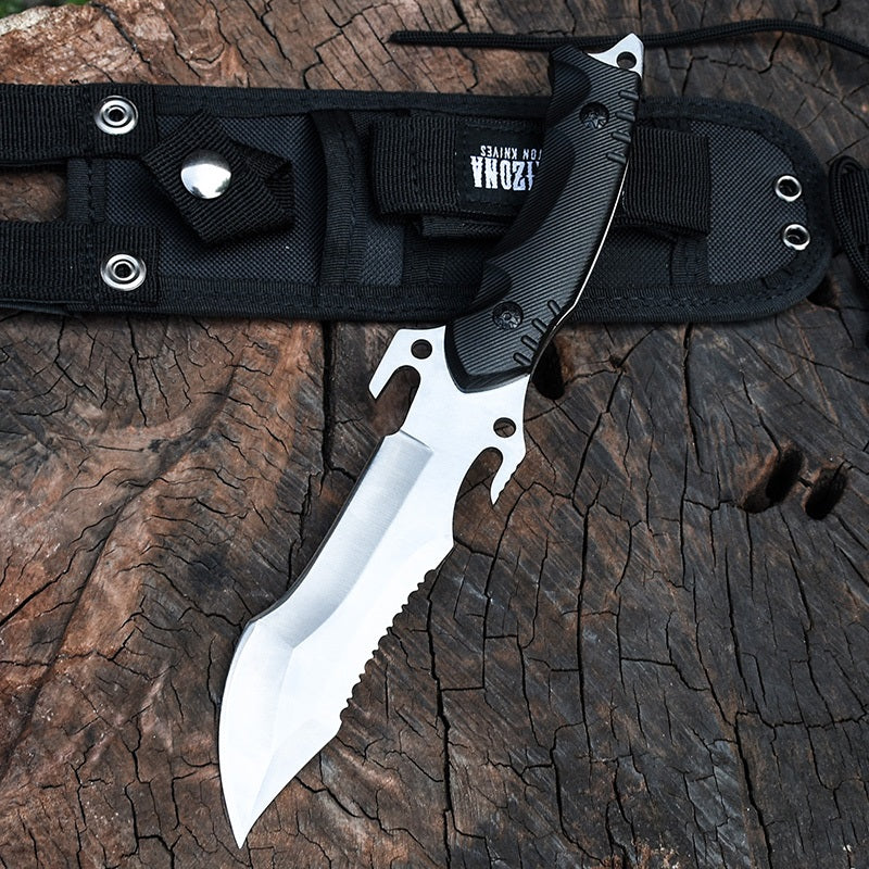 Outdoor survival knife