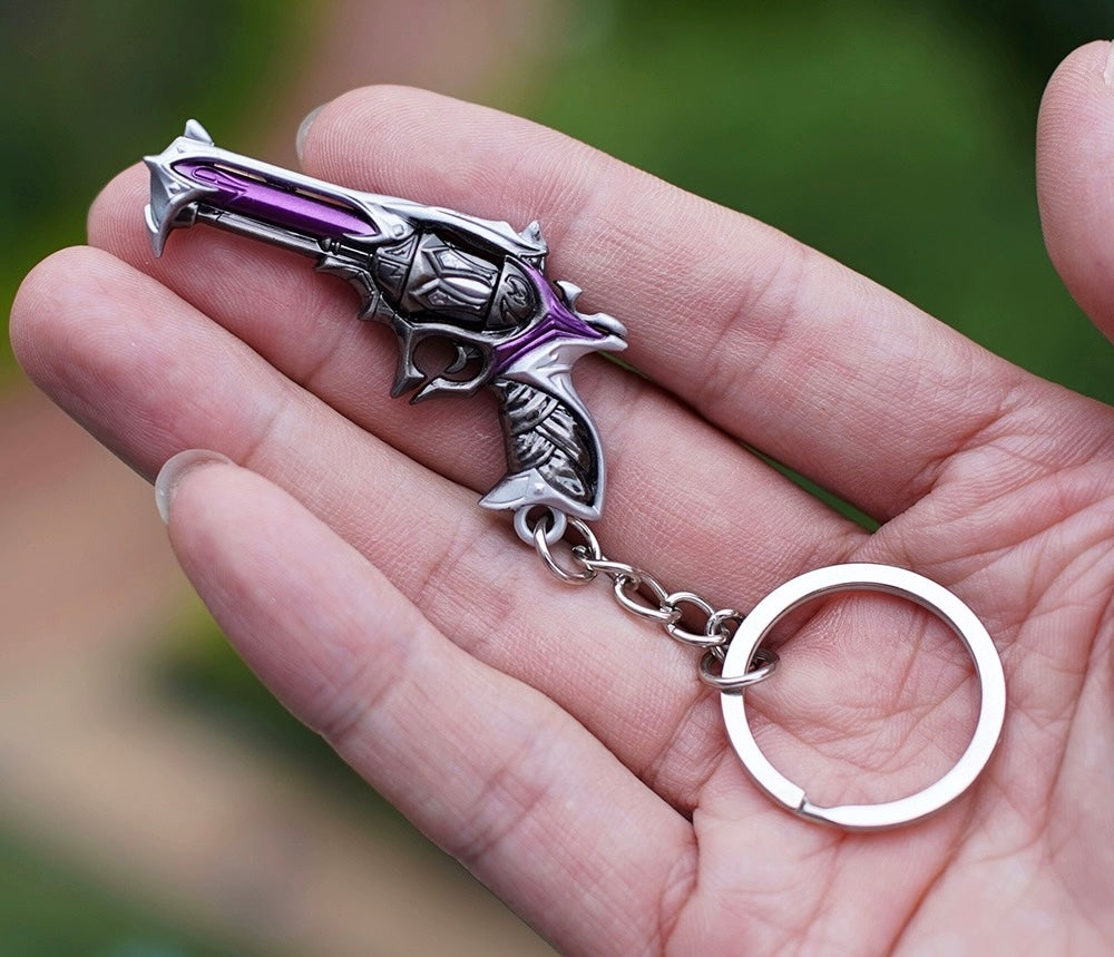 Metal Hot Game Weapons Mini Keychain Pendant